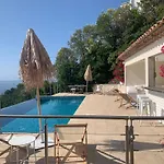 Paradise Vue Golfe De Saint Tropez 8 Couchages Les Issambres
