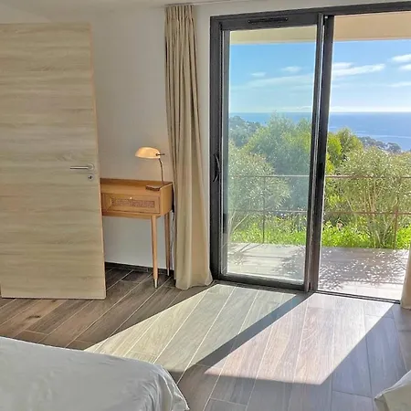 Paradise Vue Golfe De Saint Tropez 8 Couchages Willa