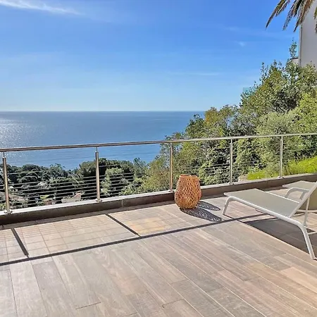 Paradise Vue Golfe De Saint Tropez 8 Couchages Willa