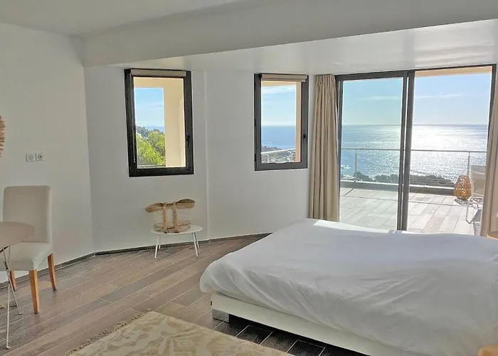 Paradise Vue Golfe De Saint Tropez 8 Couchages Villa Les Issambres