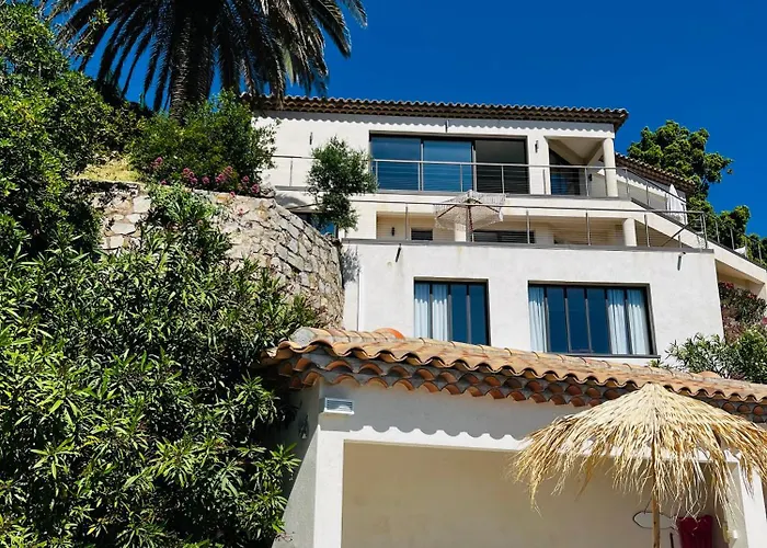 Villa Paradise Vue Golfe De Saint Tropez 8 Couchages Les Issambres
